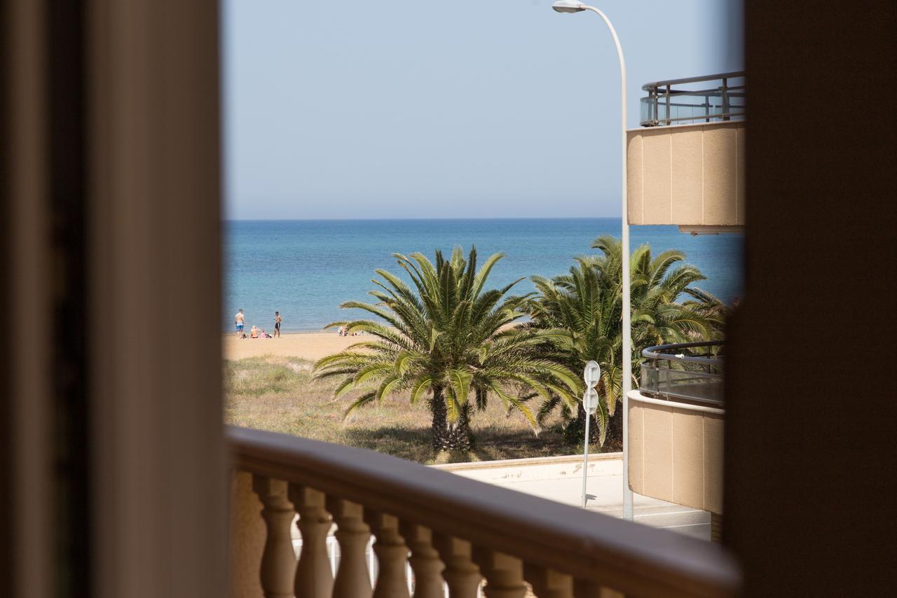 Denia Front Beach Apartment Eksteriør billede